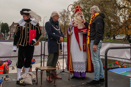 2024-11-16 Intocht Sint 194